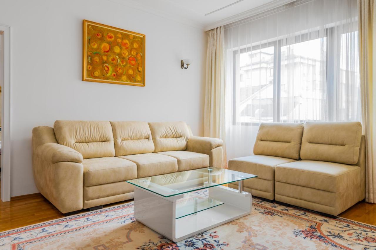Central 2-Bd Bright Apartment In Sofia By Flat Mаnager 外观 照片