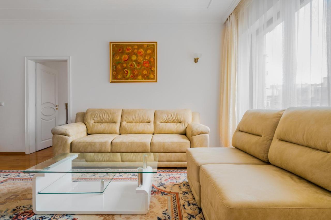 Central 2-Bd Bright Apartment In Sofia By Flat Mаnager 外观 照片